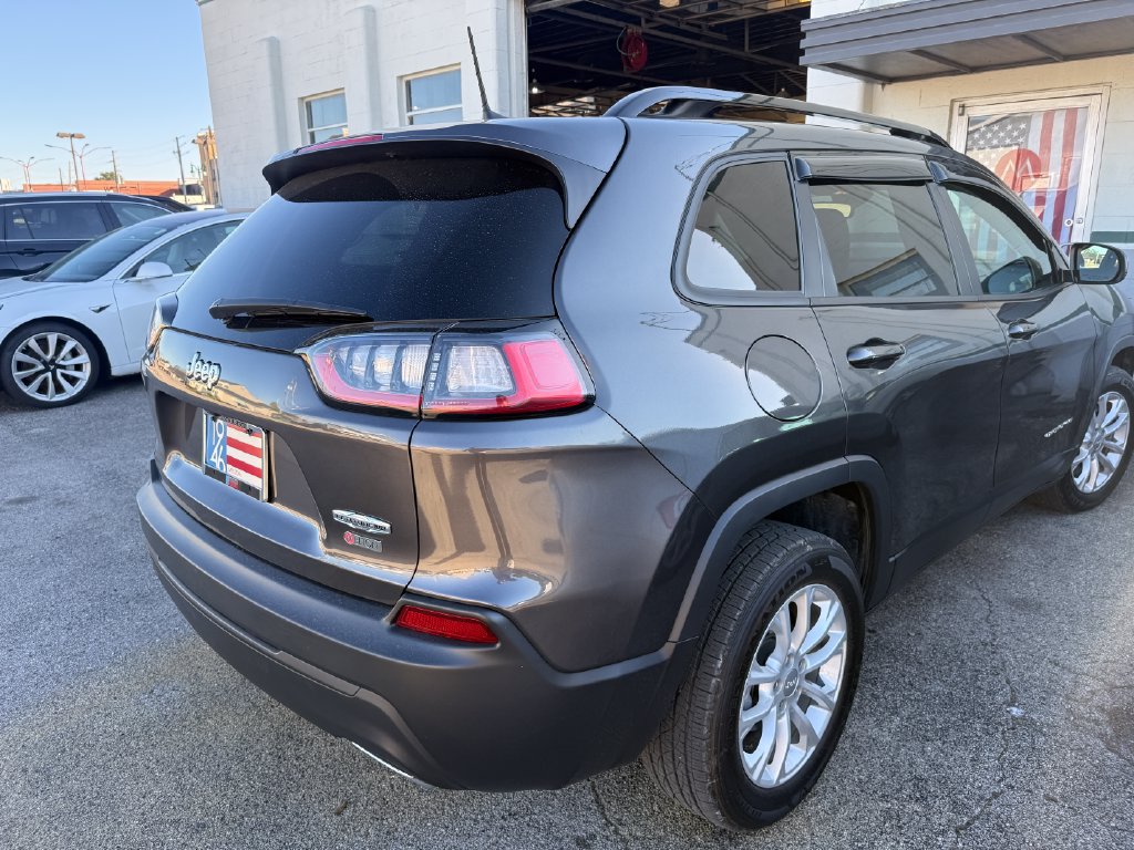 Used 2022 Jeep Cherokee Latitude Lux FWD image 15