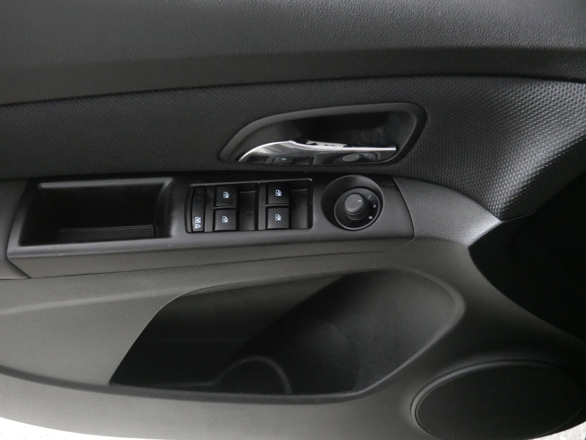 Used 2012 Chevrolet Cruze LT image 19