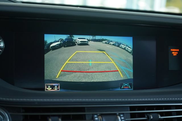 Used 2020 Lexus LS 500 w/ Accessory Package (Z2) RWD image 20