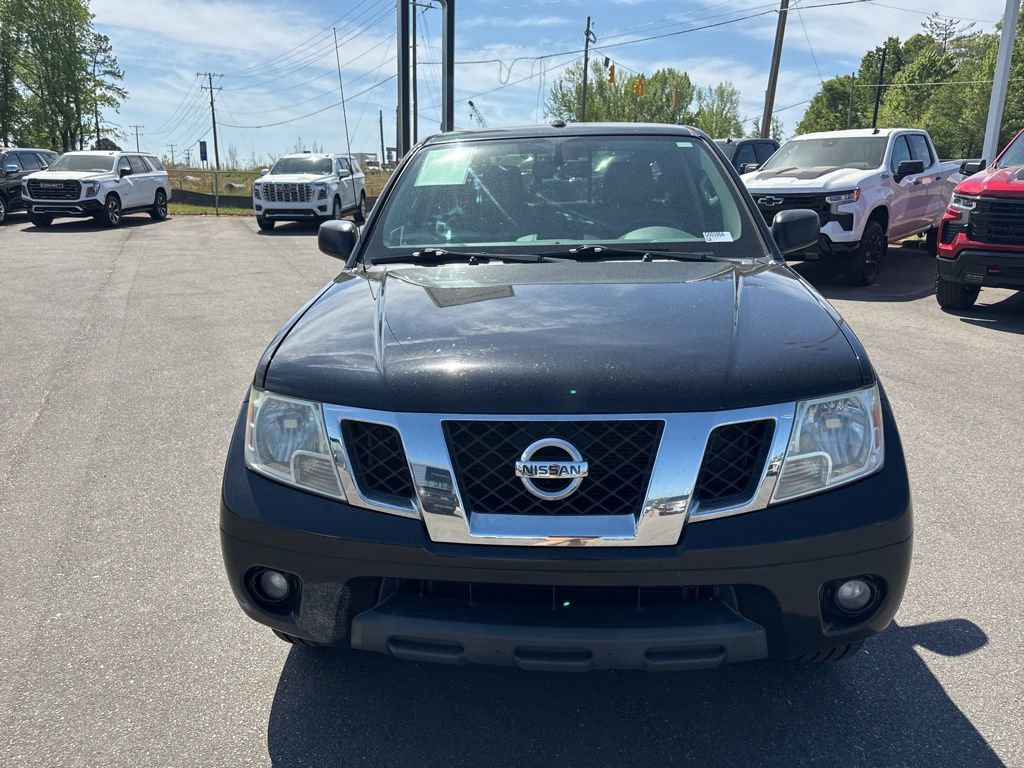 Used 2016 Nissan Frontier SV w/ SV Value Truck Package AWD/4WD image 8