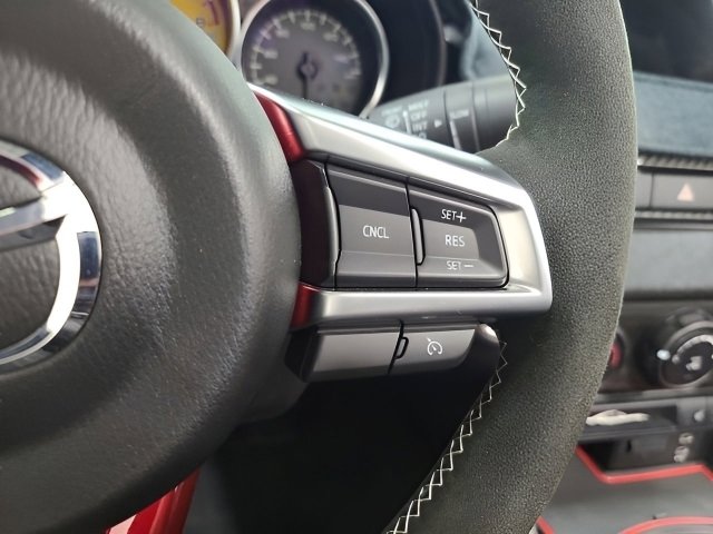 Used 2025 MAZDA MX-5 Miata RF Club RWD image 6