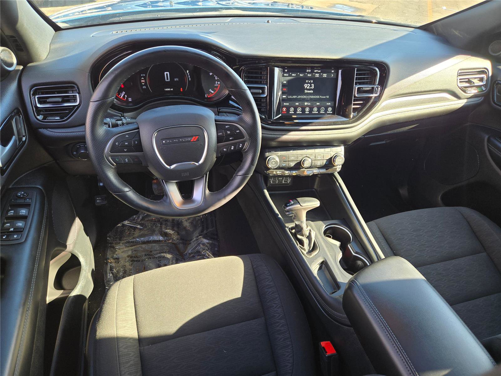 Used 2023 Dodge Durango SXT w/ SXT Blacktop Group image 17