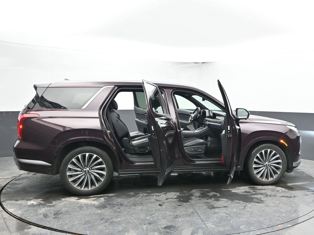 Used 2024 Hyundai Palisade Calligraphy image 88