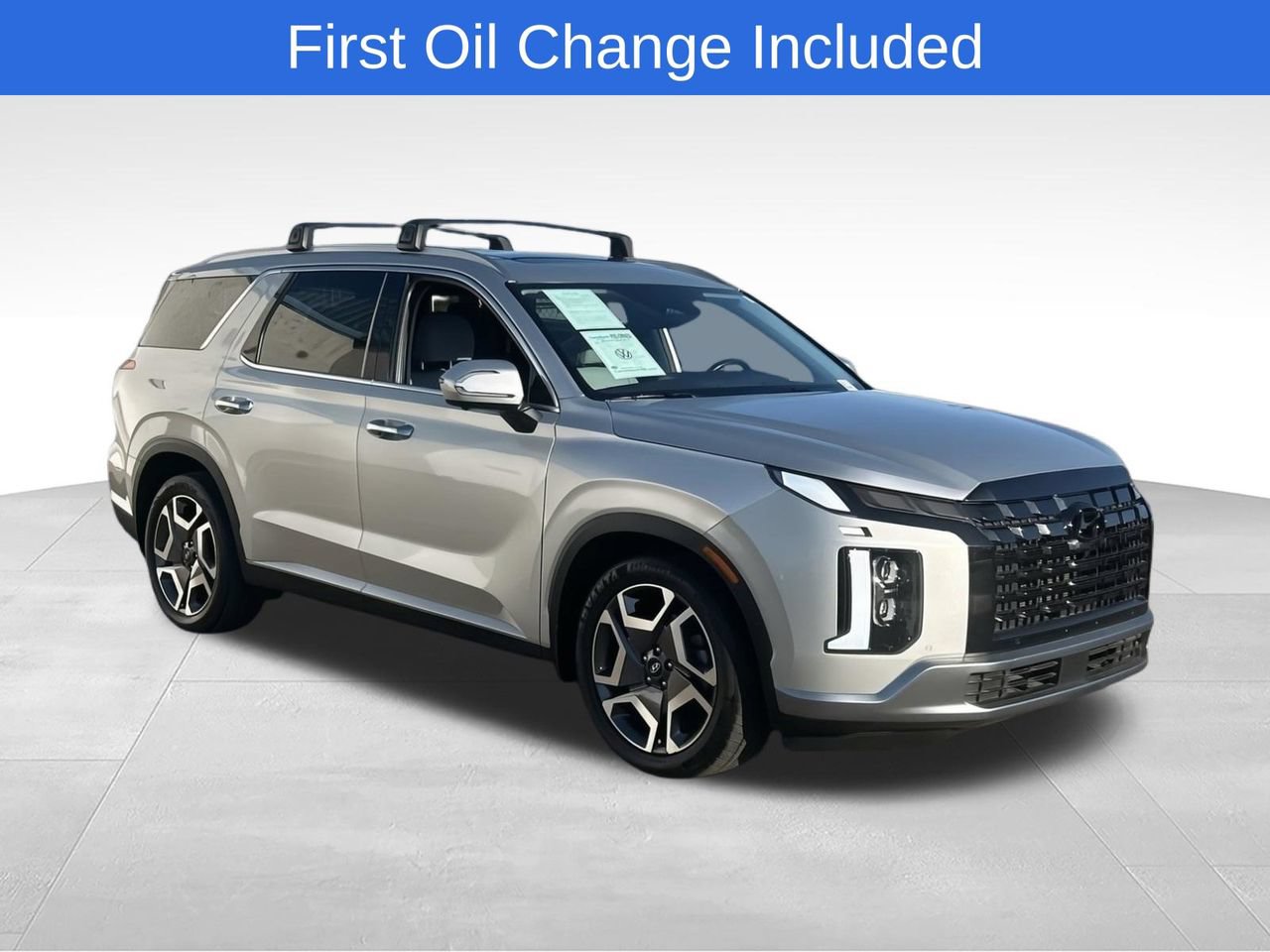 Used 2024 Hyundai Palisade SEL FWD image 2