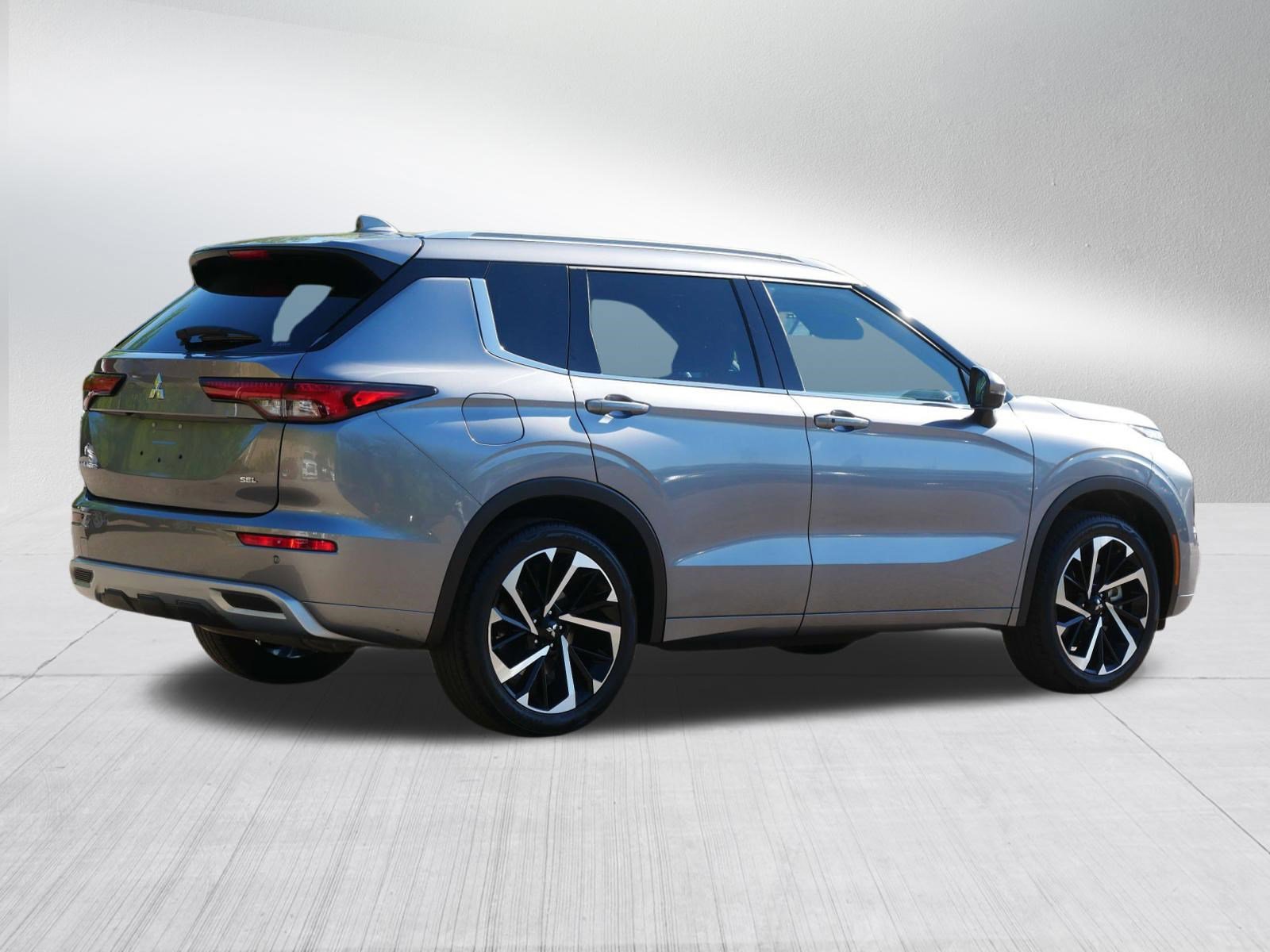 Used 2022 Mitsubishi Outlander SEL AWD/4WD image 7