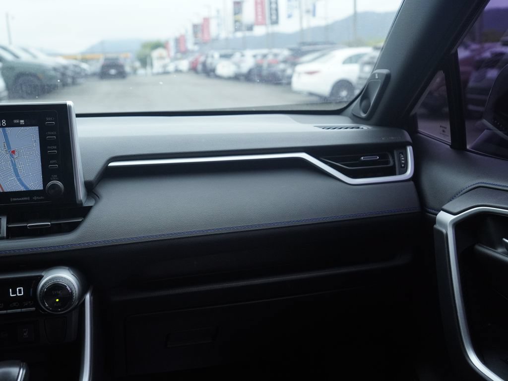 Used 2021 Toyota RAV4 XSE AWD/4WD image 28