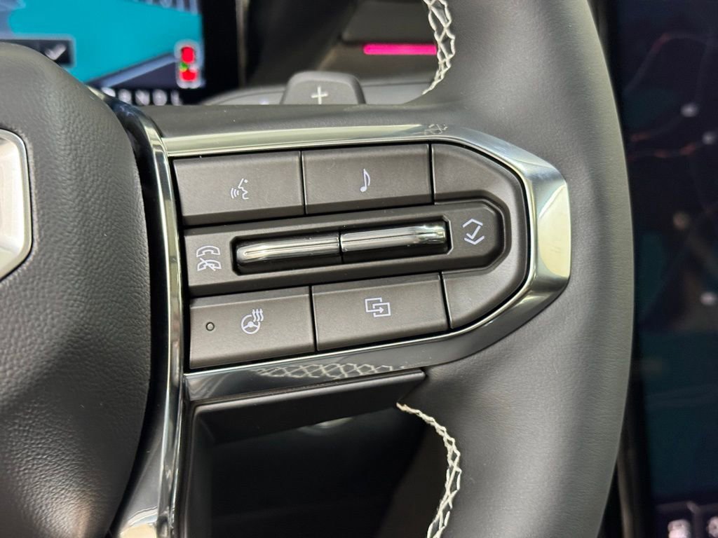 New 2026 GMC Acadia Denali Ultimate w/ LPO, Floor Liner Package image 34