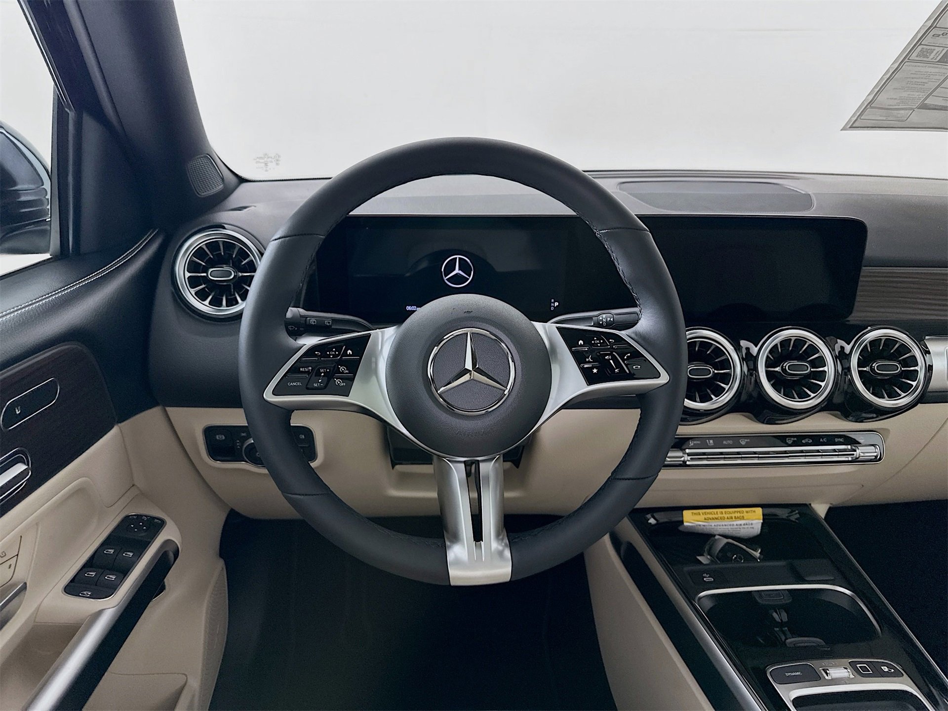 New 2026 Mercedes-Benz GLB 250 4MATIC image 24