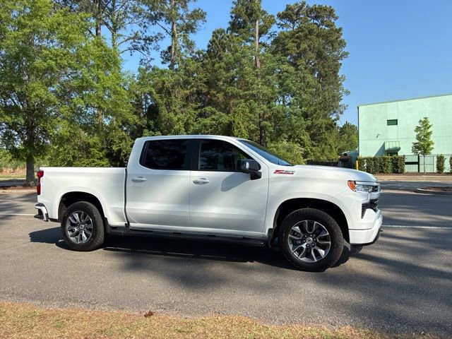 Used 2026 Chevrolet Silverado 1500 RST AWD/4WD image 2
