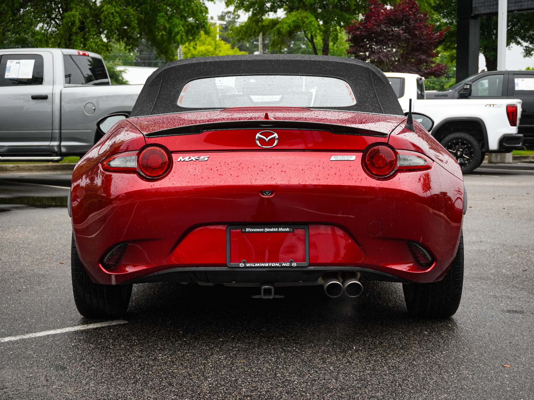 Used 2019 MAZDA MX-5 Miata Grand Touring w/ GT-S Package RWD image 9