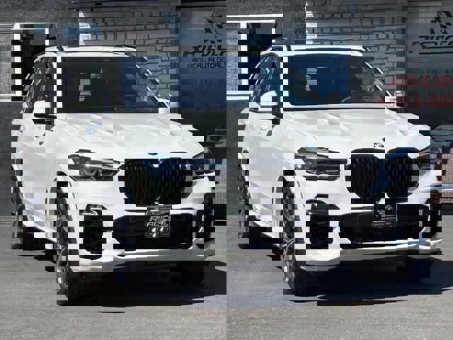 Used 2021 BMW X5 sDrive40i w/ M Sport Package image 1