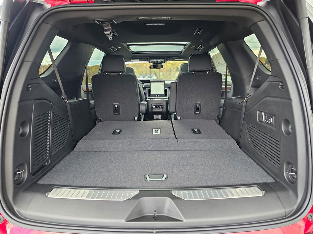 New 2026 GMC Yukon Denali w/ Sun & Power Step Package image 41