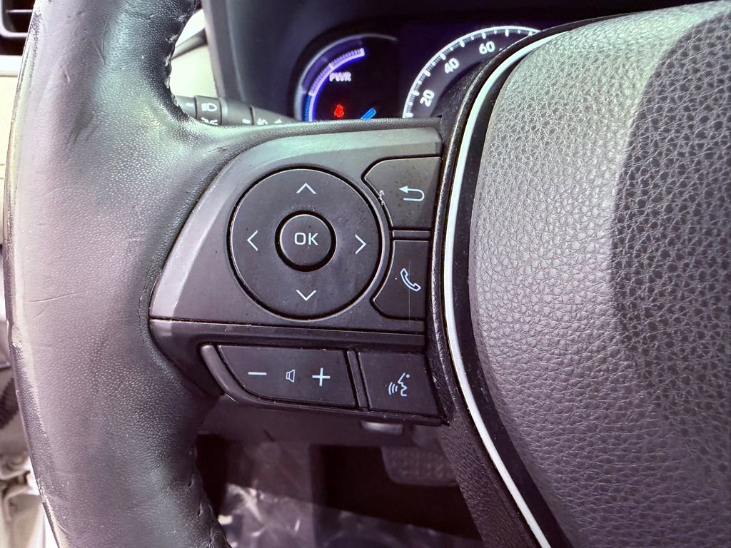 Used 2020 Toyota RAV4 Limited image 23