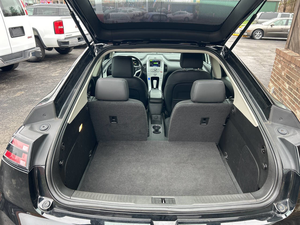 Used 2012 Chevrolet Volt Premium w/ Premium Trim Package image 17