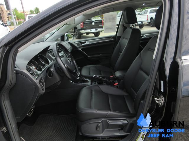 Used 2017 Volkswagen Golf Alltrack SE image 29