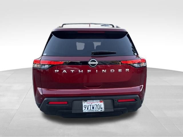 Used 2025 Nissan Pathfinder SV image 4