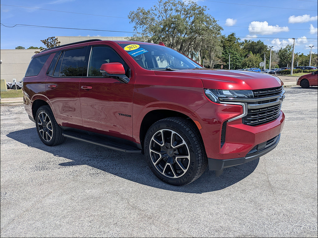 Used 2022 Chevrolet Tahoe RST w/ Luxury Package RWD image 3