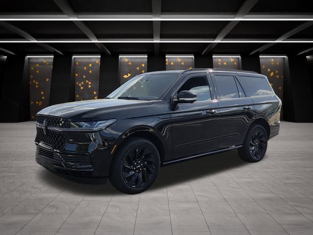 New 2026 Lincoln Navigator Reserve w/ Jet Appearance Package AWD/4WD image 4