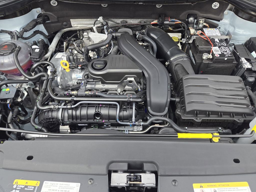 New 2026 Volkswagen Taos SE image 23