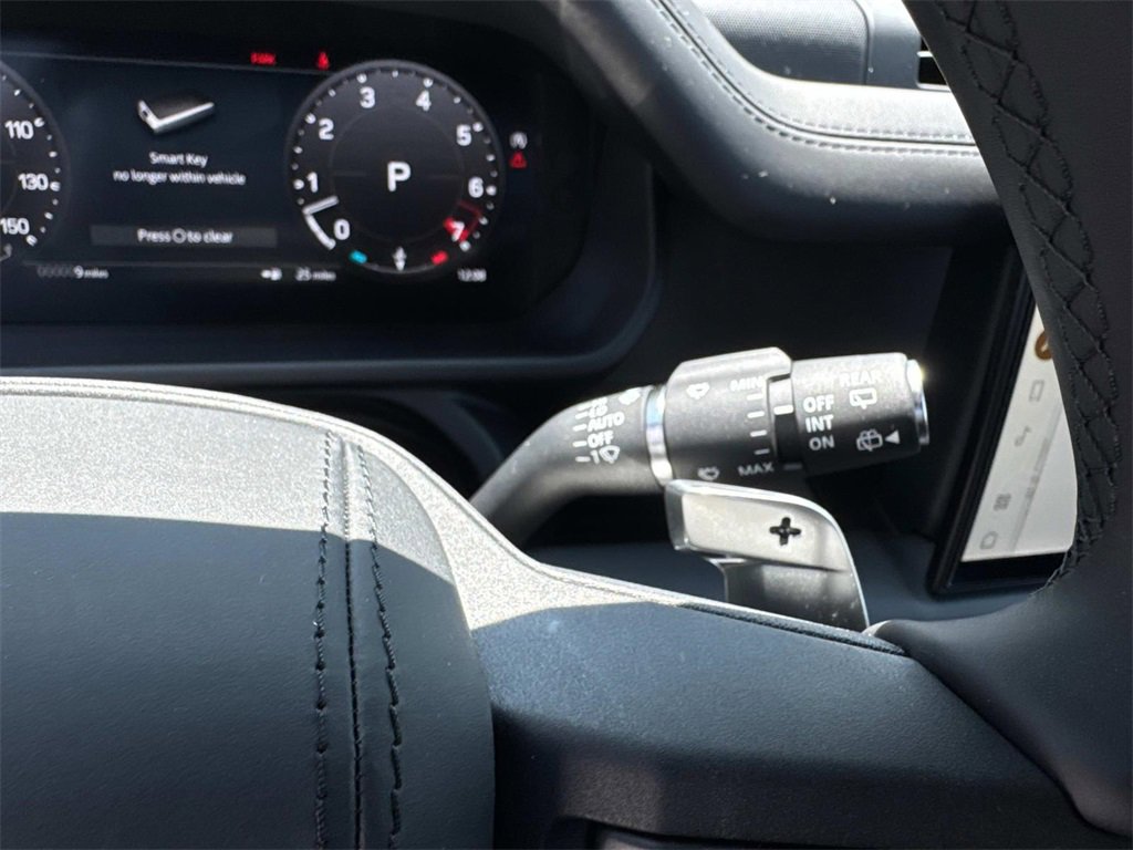 New 2025 Land Rover Defender 110 V8 image 27