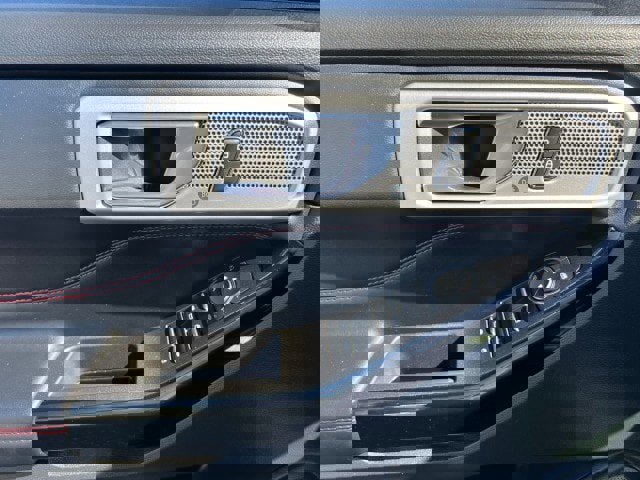 Certified 2022 Ford Explorer ST-Line image 9