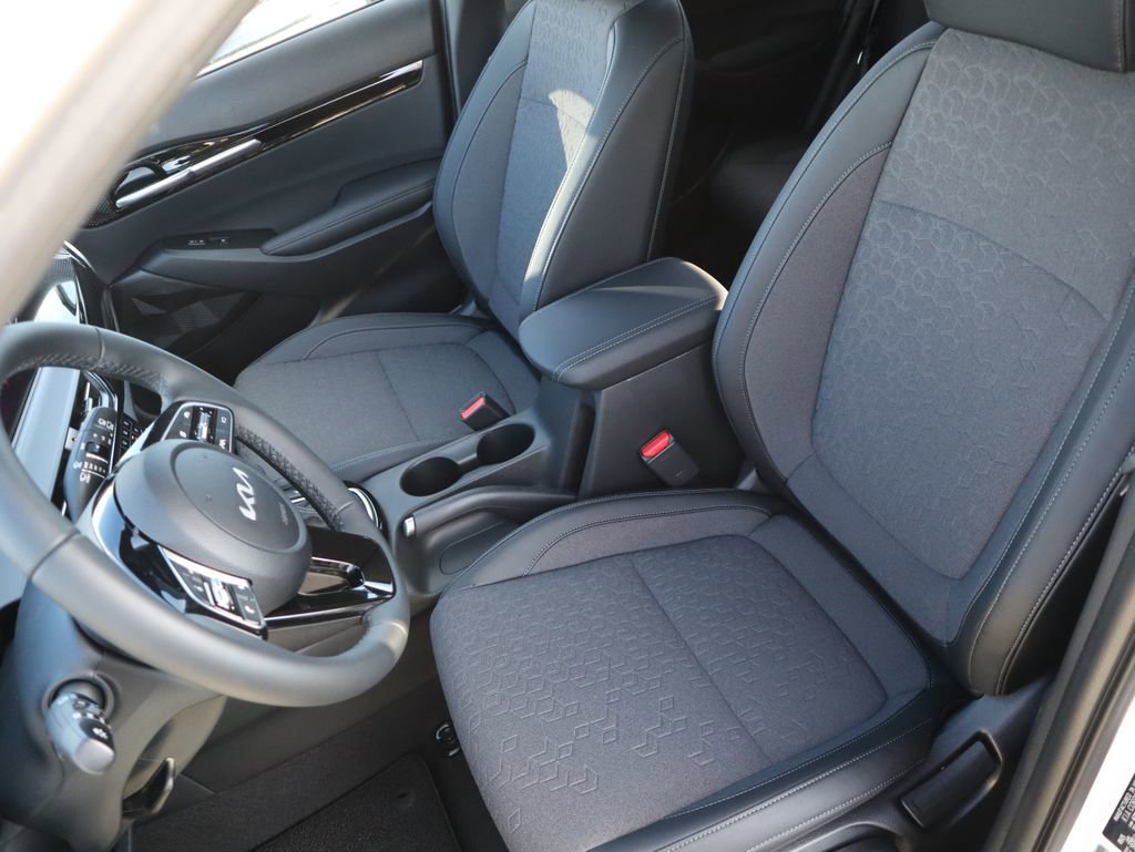 New 2026 Kia Seltos S AWD/4WD image 21