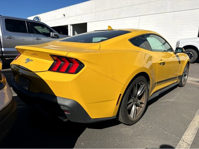 Used 2024 Ford Mustang EcoBoost image 5
