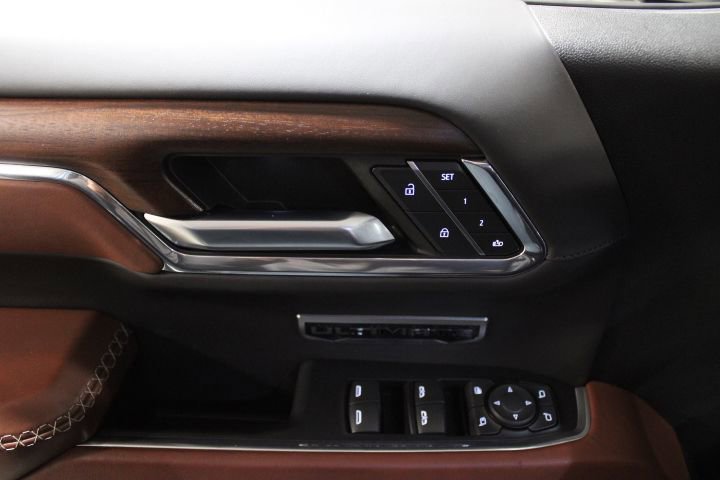 Used 2024 GMC Sierra 1500 Denali Ultimate image 19