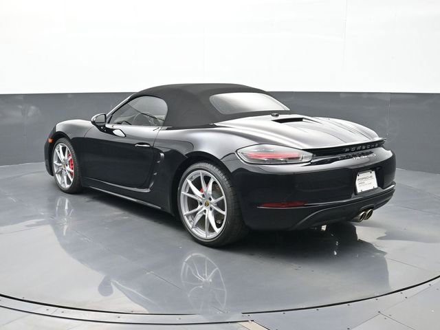 Certified 2025 Porsche 718 Boxster S RWD image 3