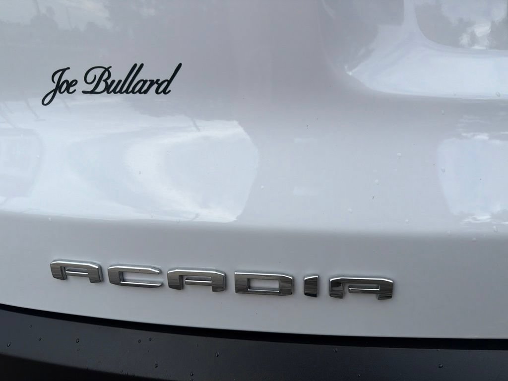 Used 2023 GMC Acadia SLT FWD image 11