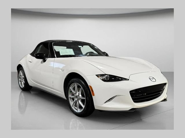 Used 2017 MAZDA MX-5 Miata Sport RWD video 1