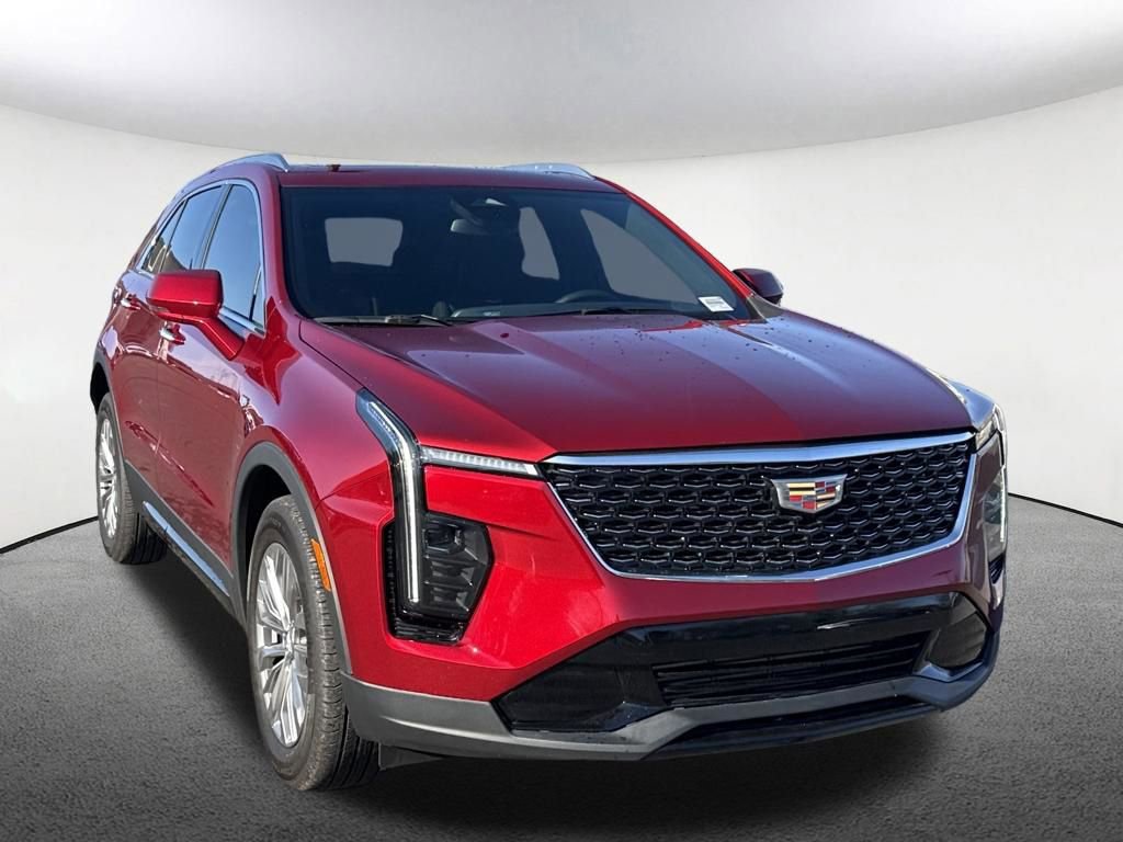 Certified 2024 Cadillac XT4 Premium Luxury w/ Cold Weather Package FWD image 23