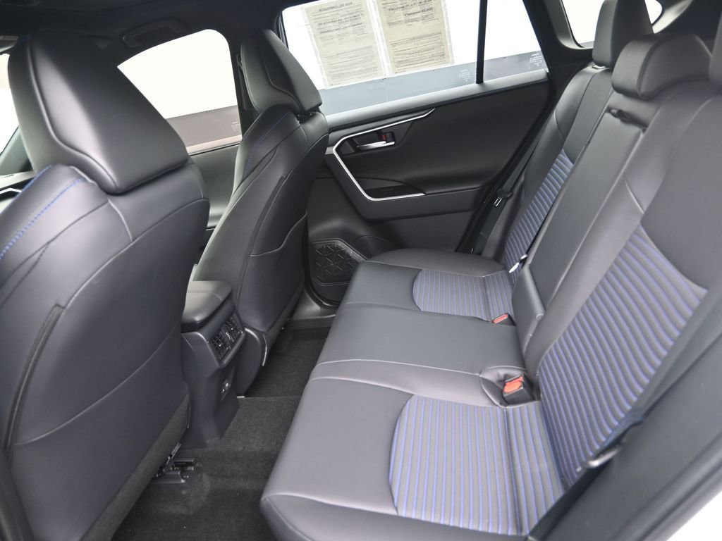 Used 2025 Toyota RAV4 XSE image 10
