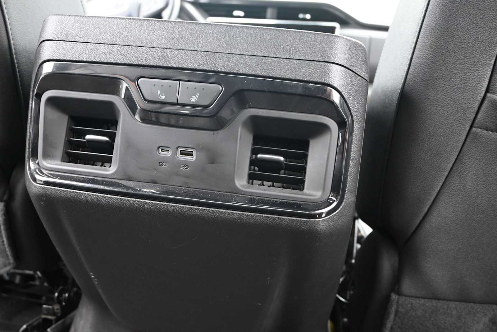 Used 2023 GMC Sierra 1500 AT4 w/ AT4 Premium Package AWD/4WD image 26