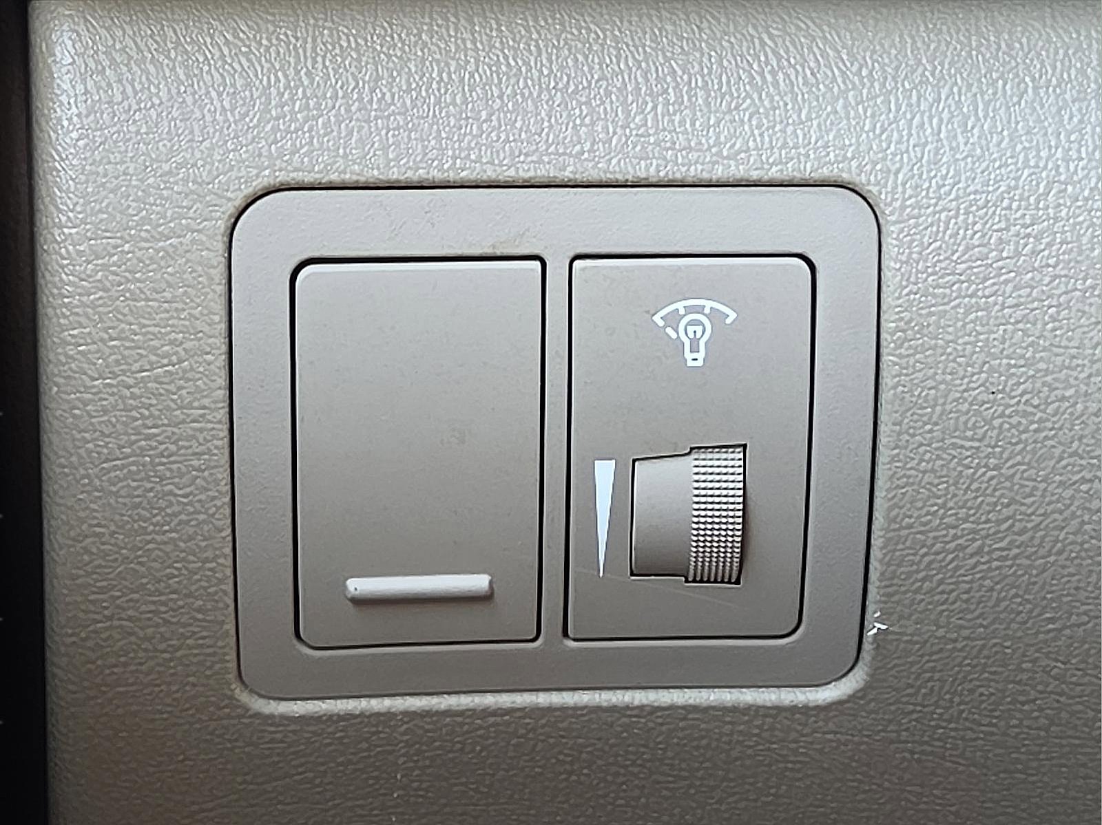 Used 2007 Hyundai Elantra GLS image 19