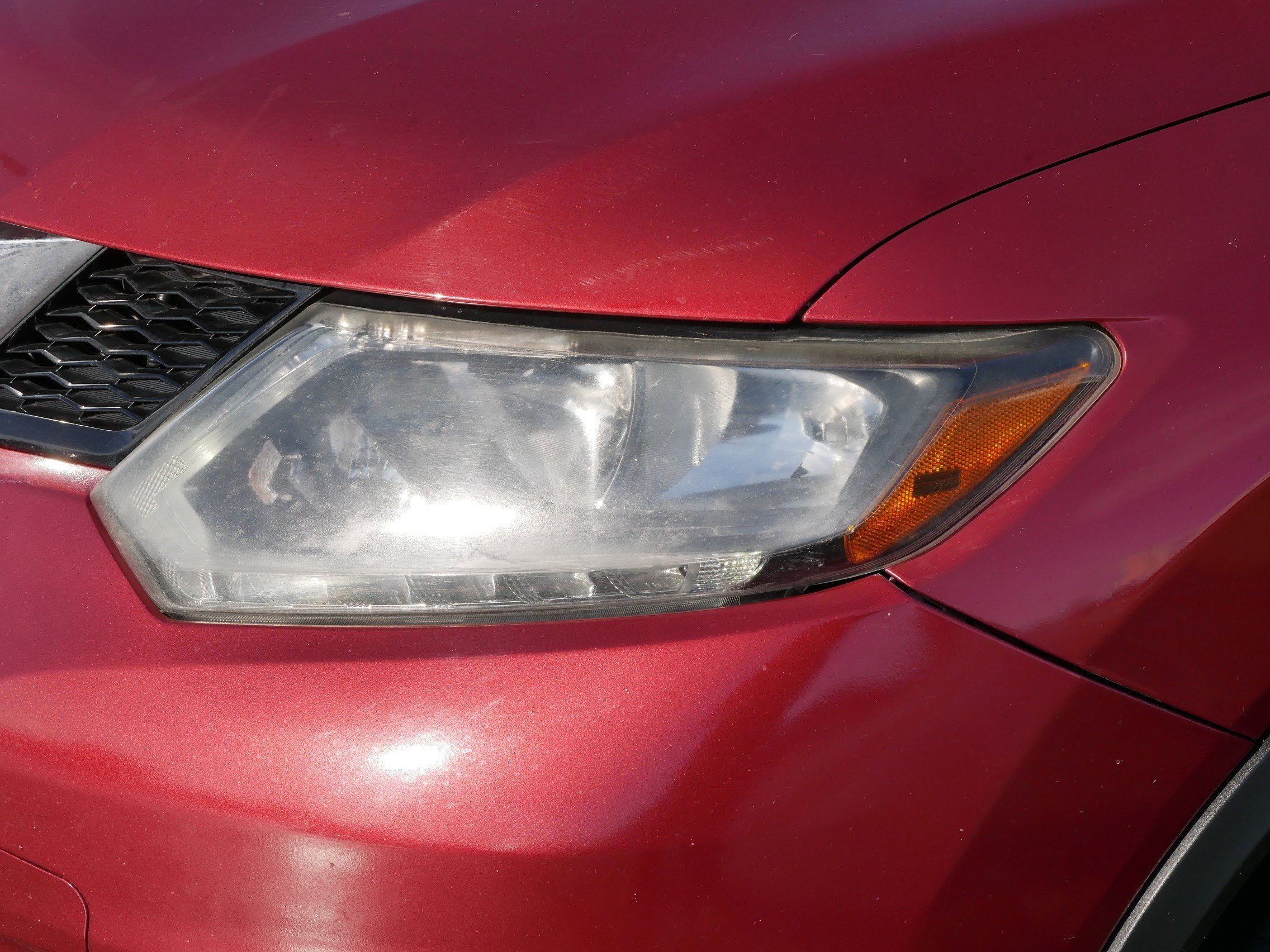 Used 2015 Nissan Rogue SV image 16