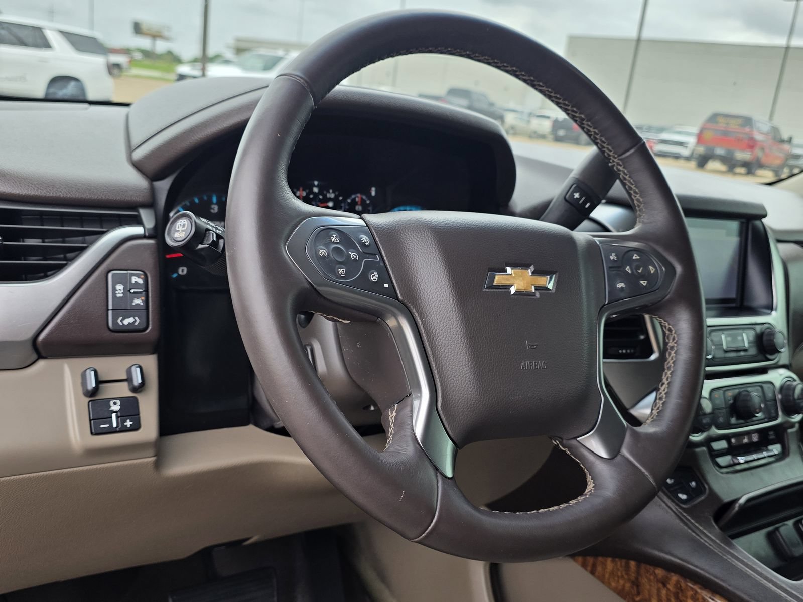 Used 2017 Chevrolet Tahoe Premier RWD image 10