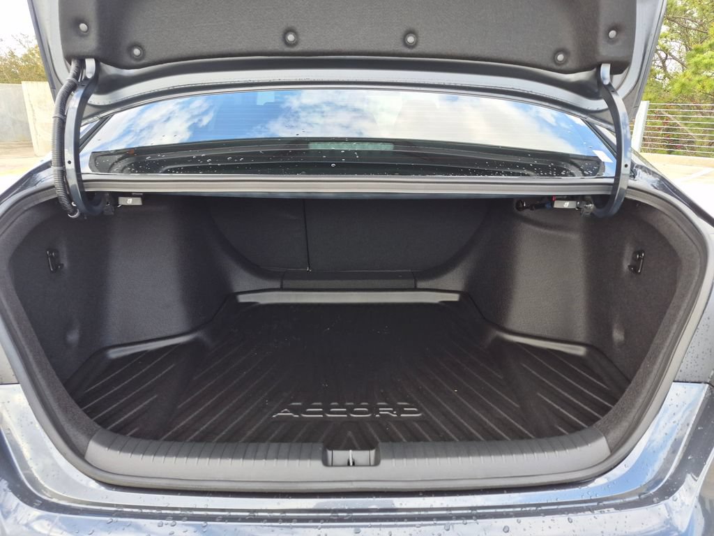 New 2026 Honda Accord SE image 17