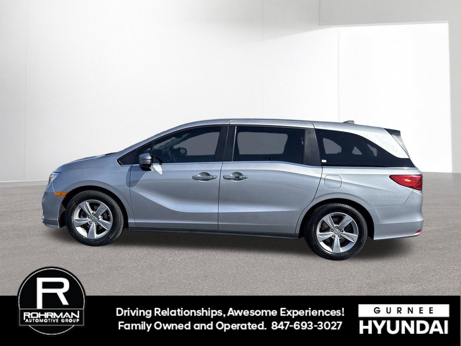 Used 2018 Honda Odyssey EX image 5