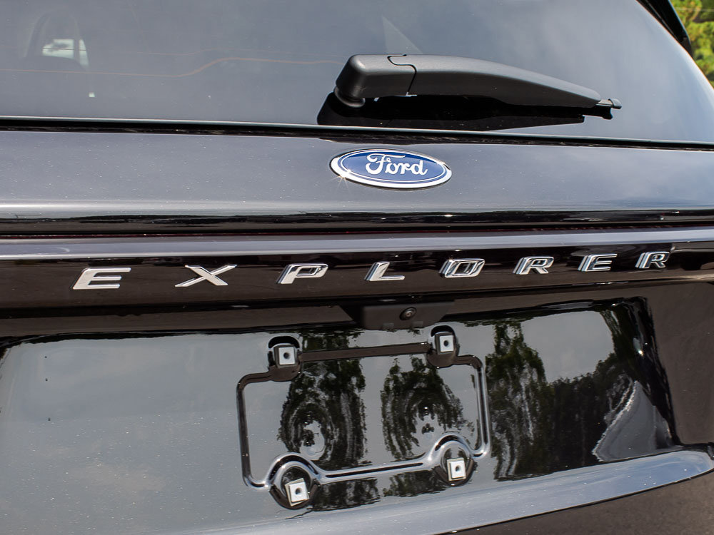 Used 2026 Ford Explorer Active w/ Active Comfort Package AWD/4WD image 10