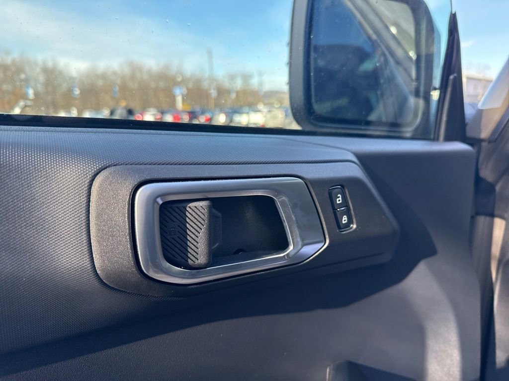 New 2025 Ford Bronco Big Bend image 11