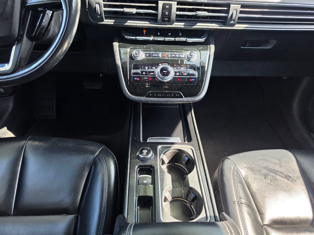 Used 2021 Lincoln Corsair FWD image 28