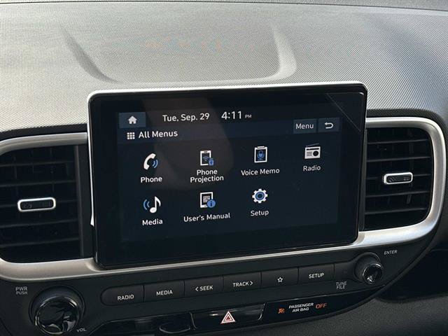 New 2026 Hyundai Venue SE FWD image 11