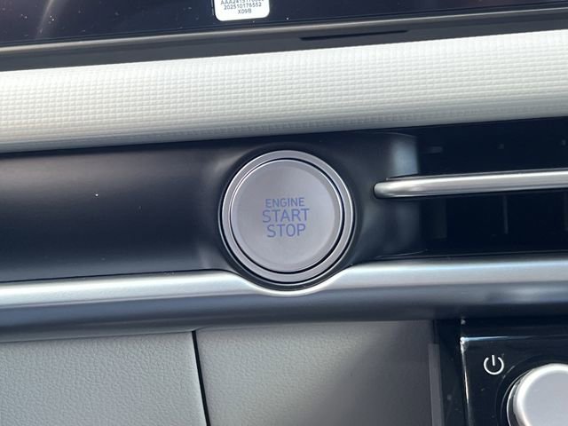 New 2026 Hyundai Tucson SEL image 17