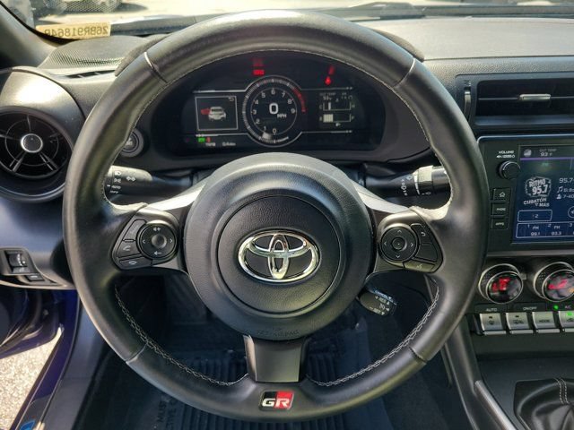 Used 2023 Toyota GR86 Premium RWD image 17