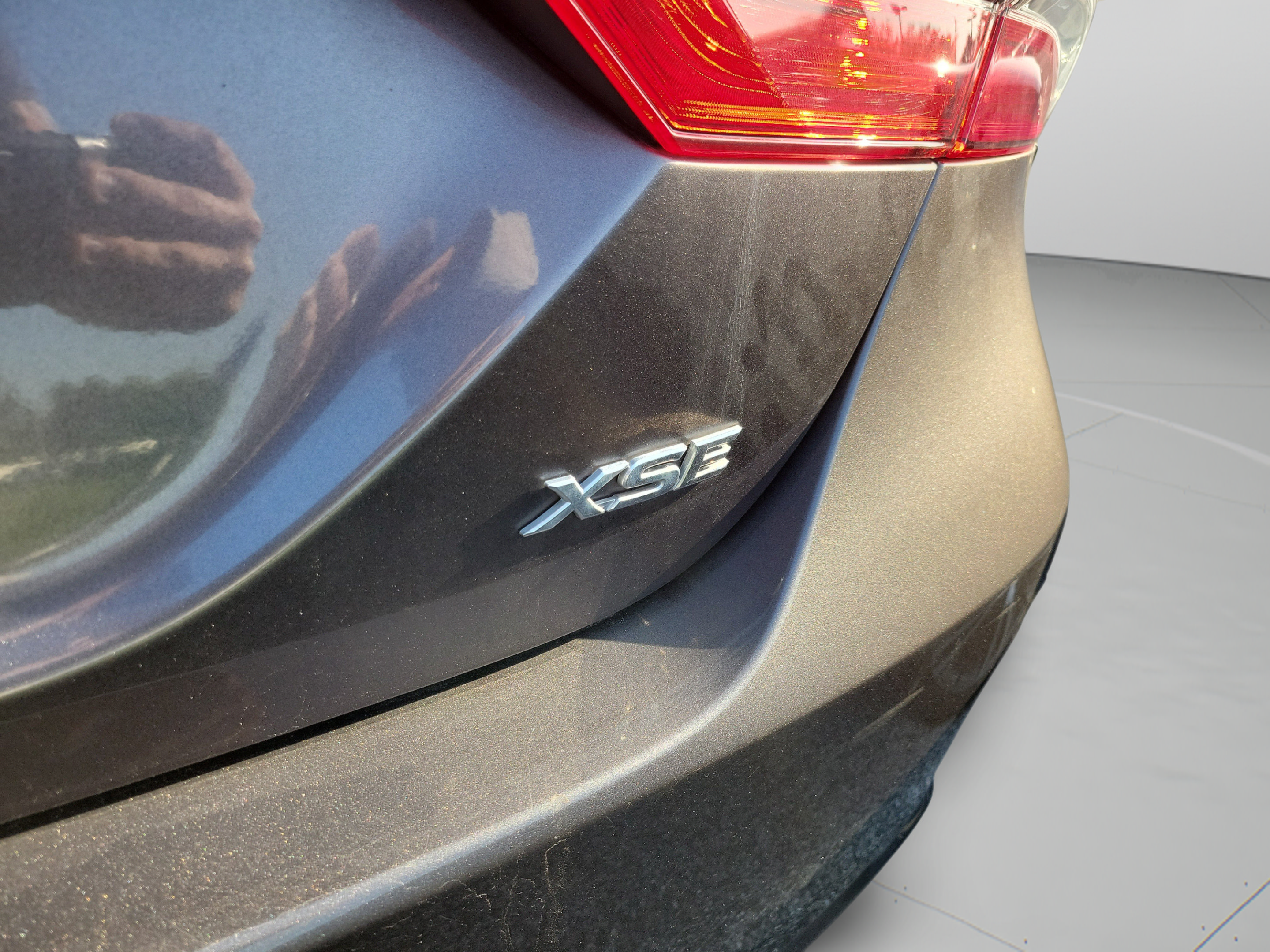Used 2022 Toyota Camry XSE FWD image 22