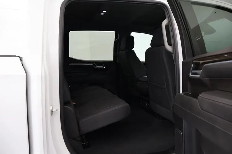 Used 2026 Chevrolet Silverado 1500 LT AWD/4WD image 18