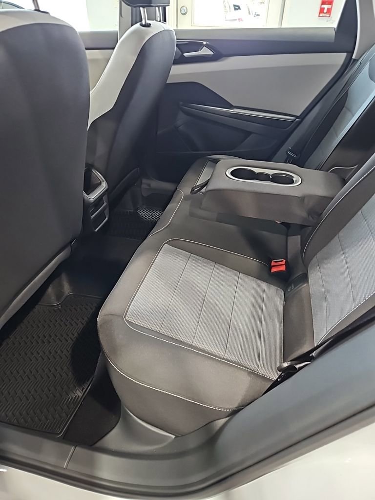 New 2026 Volkswagen Taos S image 22