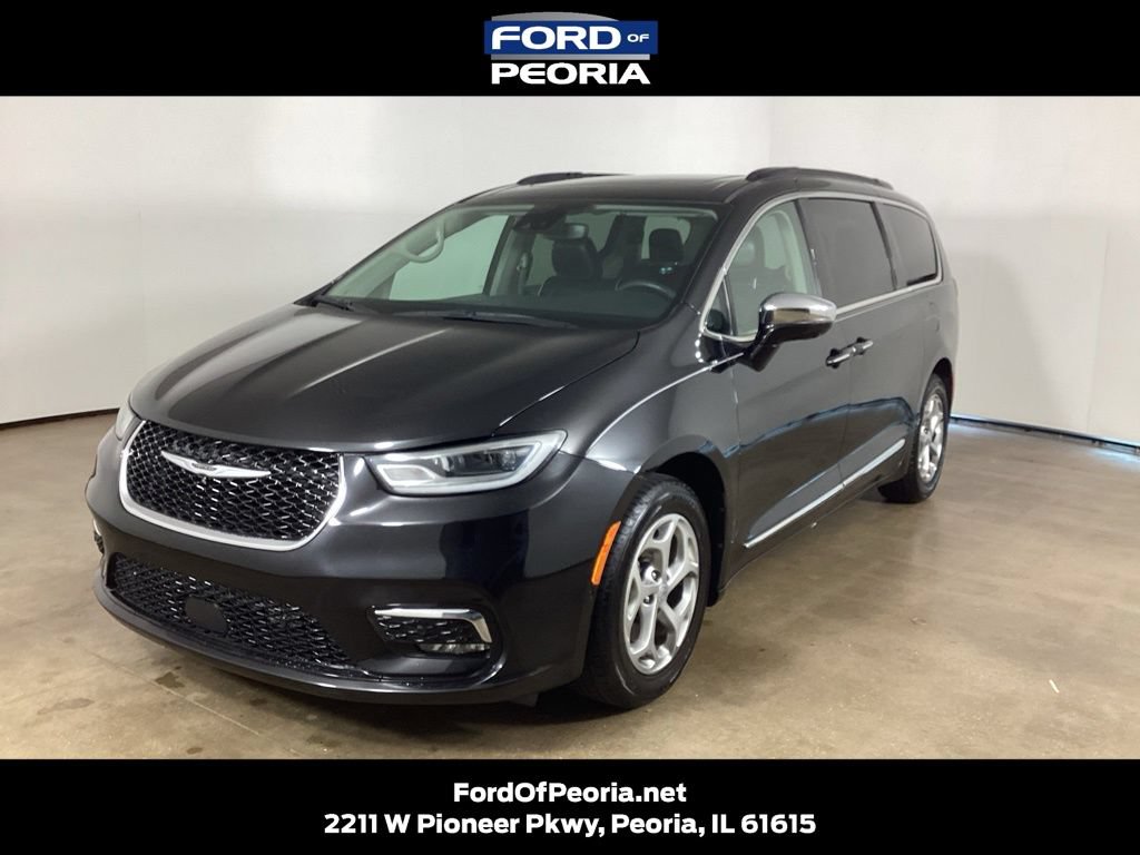 Used 2022 Chrysler Pacifica Limited FWD image 1