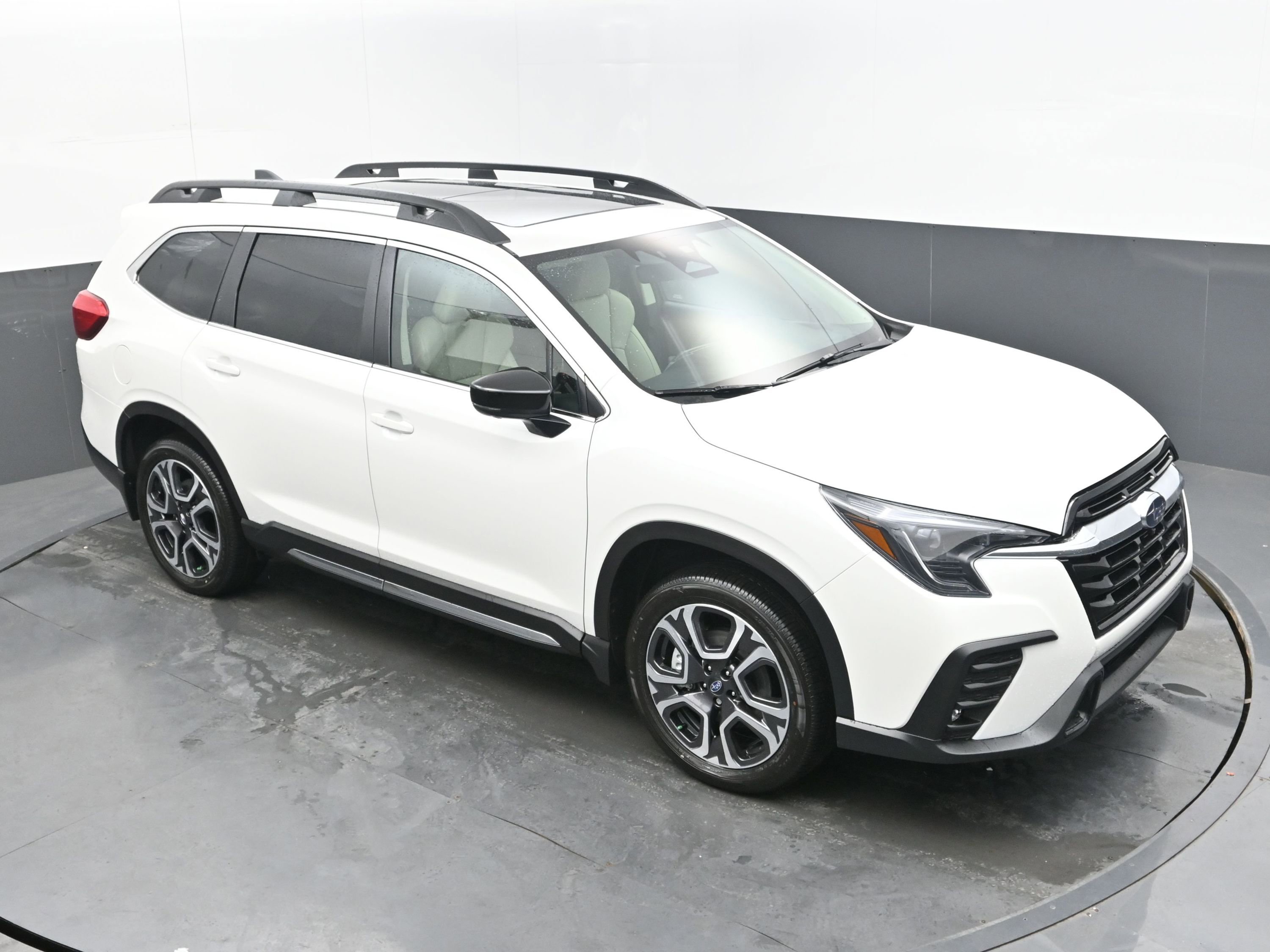 New 2025 Subaru Ascent Limited image 32